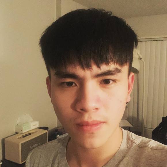Profile Picture of Joe Huang (@zebin) on Poshmark