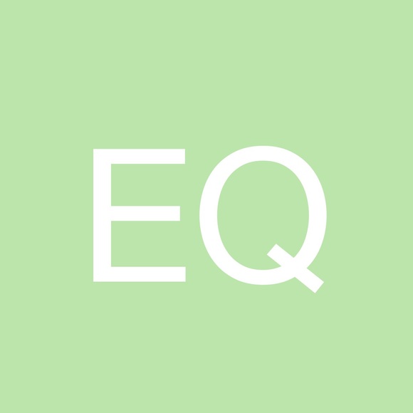 Profile Picture of Eva Quinn (@evaquinn50) on Poshmark