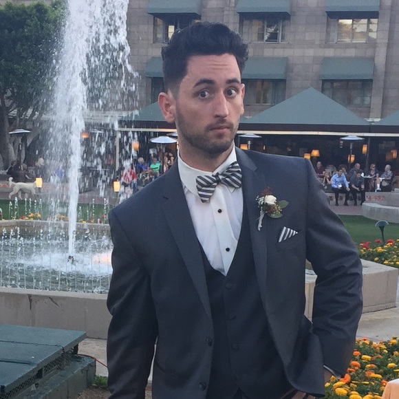 Profile Picture of Jared Tamez (@jaredtamez) on Poshmark