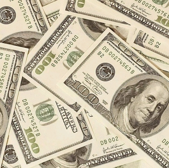 Profile Picture of Jacob Tipton (@jacobtipton) on Poshmark