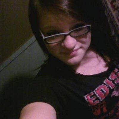 Profile Picture of HaYlEy MaRiE HOwE (@HaYlEyMaRiEhOwE) on Twitter