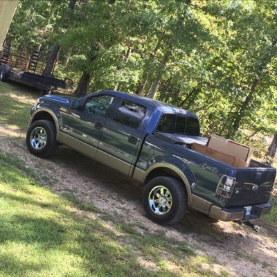 Profile Picture of Devin McCullough (@Devin_f150) on Twitter
