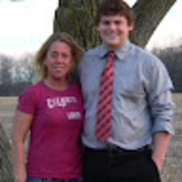 Profile Picture of Melanie Mock (@gmamock2011) on Poshmark