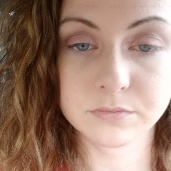 Profile Picture of Krystal c. Jett (@irishposhspice) on Poshmark