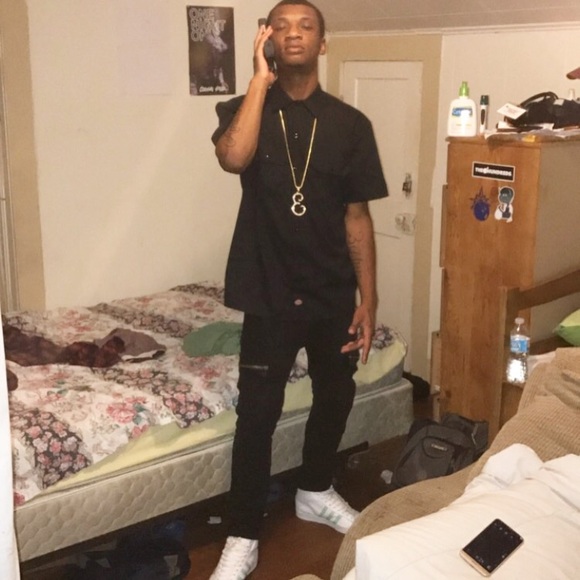 Profile Picture of Joe Polk (@jo3milli) on Poshmark