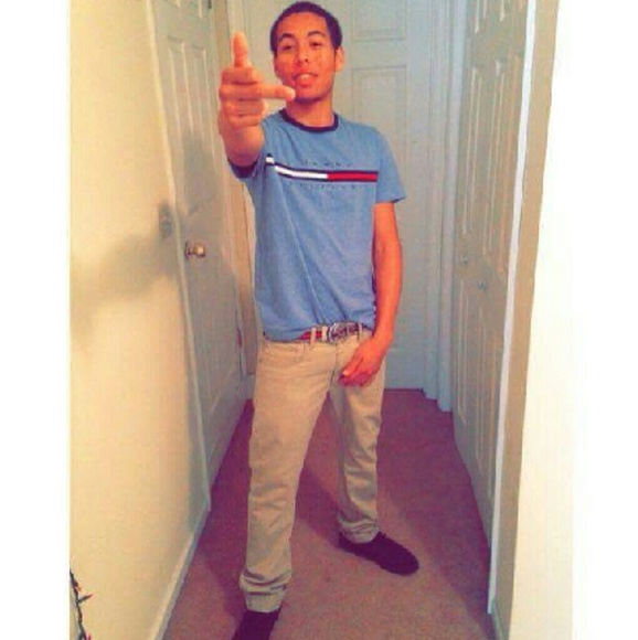 Profile Picture of Ralphy Carter (@cvrter8) on Poshmark