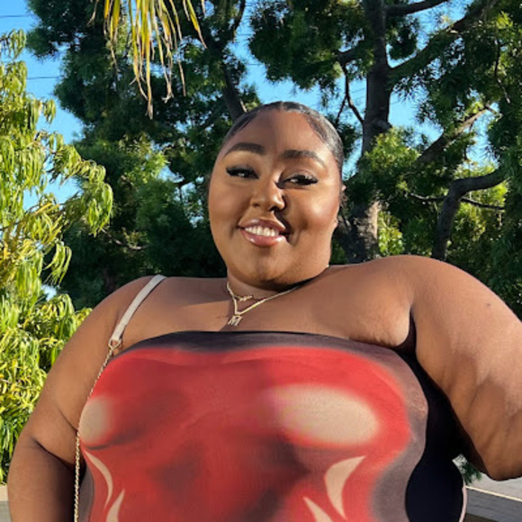 Profile Picture of Jasmine Lafray (@jasminelafray) on Poshmark