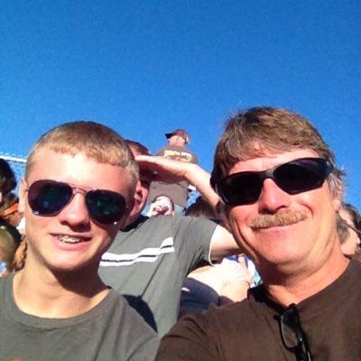 Profile Picture of Paul Stermer (@wedowhatsoots) on Twitter