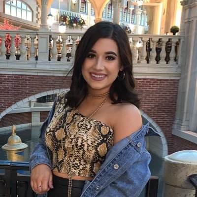 Profile Picture of Carly Guidry (@_carlssssss) on Twitter