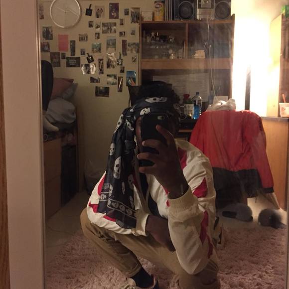 Profile Picture of Jason Koonce (@jasonk4) on Poshmark