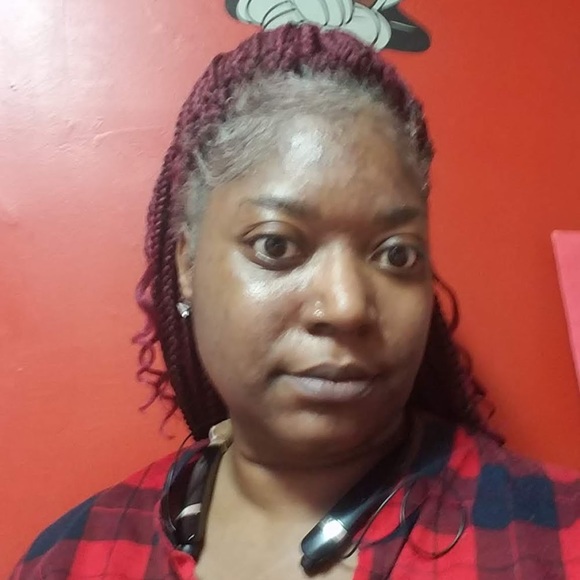 Profile Picture of Keisha Dalton (@keishadalton) on Poshmark