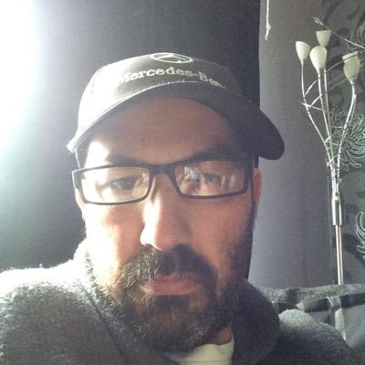 Profile Picture of Simon James Lovett (@ontheballcity73) on Twitter