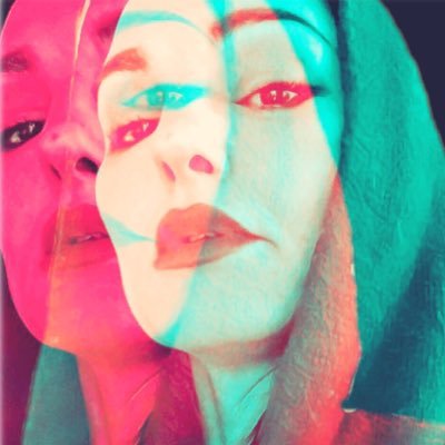 Profile Picture of Lindsey Way (@lynzway) on Twitter