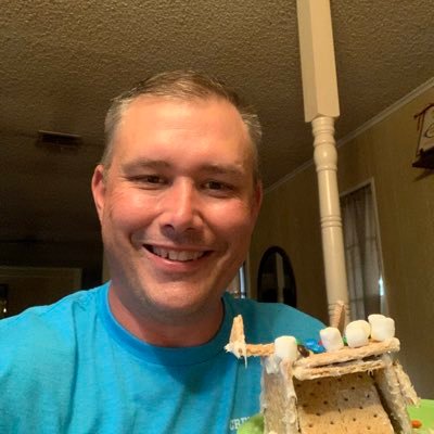 Profile Photo of Jim Crenshaw (@JimCrenshaw10) on Twitter