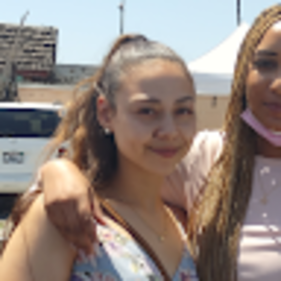 Shawdae Harang - Poshmark Profile Picture of Shawdae Harang (@shawdae_harang) on Poshmark