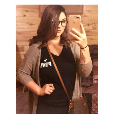 Profile Picture of Leslie Baca (@lesliebacaa) on Twitter