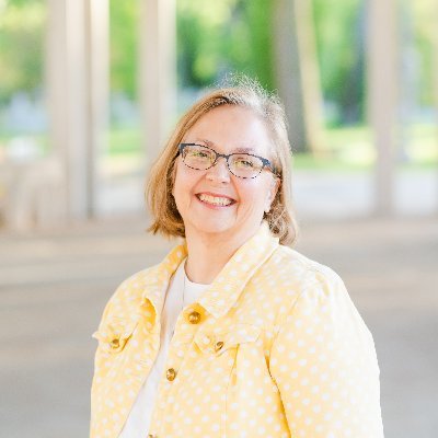 Profile Picture of Karen Cassidy (@govtgrantspro) on Twitter