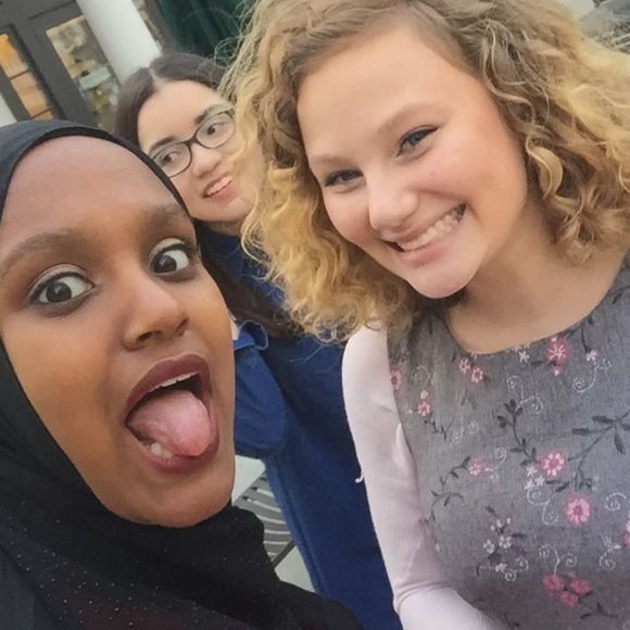 Profile Picture of Melba Abrahim (@melbaabrahim) on Poshmark