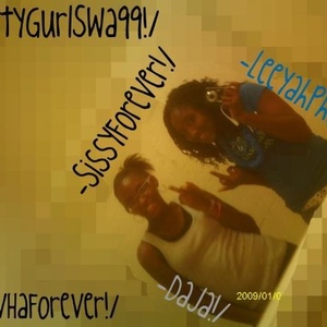 Profile Picture of Aleeyah Edwards (@aaliyah_symone) on Myspace