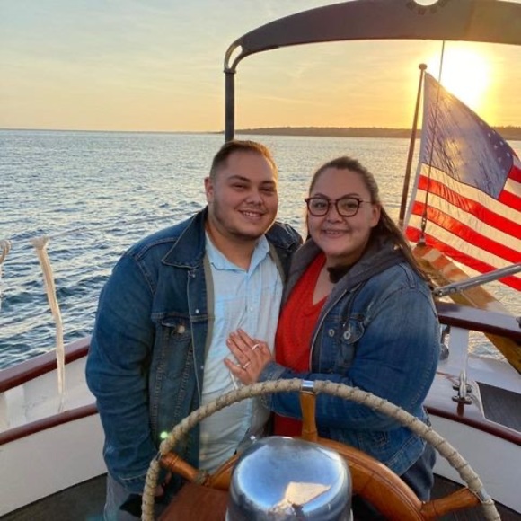 Profile Picture of Tyler Hollister (@iofthetyger44) on Poshmark