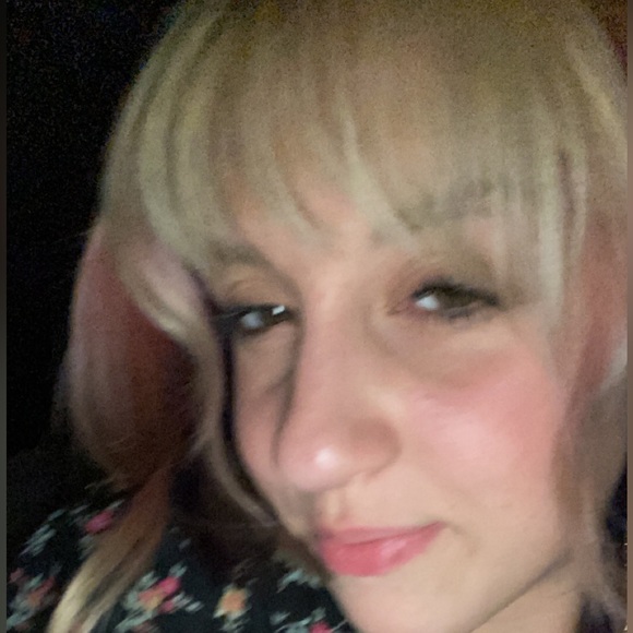 Profile Picture of Liv Jerden (@livhope104) on Poshmark