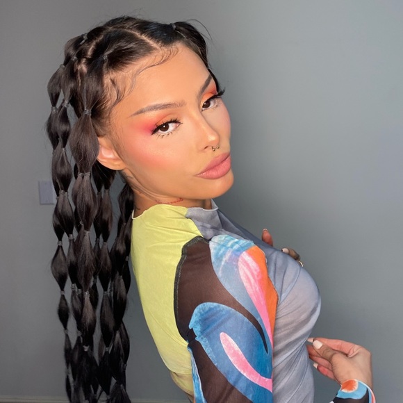 Profile Picture of Isabel Bedoya (@itsisabelbedoya) on Poshmark