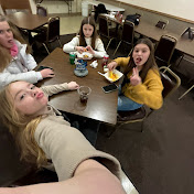 Profile Picture of Emily Jaeger (@emily.jaeger) on Youtube