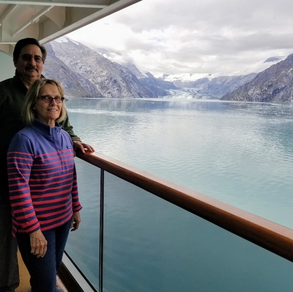 Cindy Becker - Poshmark Profile Picture of Cindy Becker (@scbecker75) on Poshmark