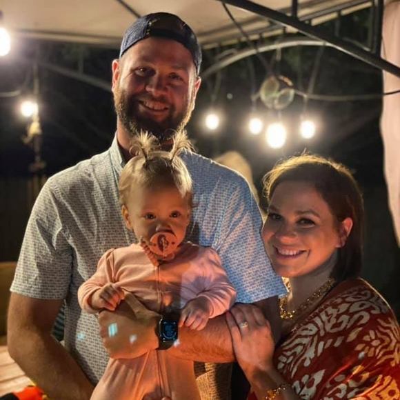 Profile Picture of Kaylani Longshore (@klongshore) on Poshmark