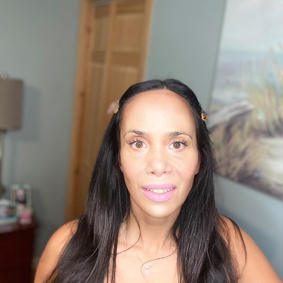 Profile Picture of Marissa Ceglio (@marissa333) on Poshmark