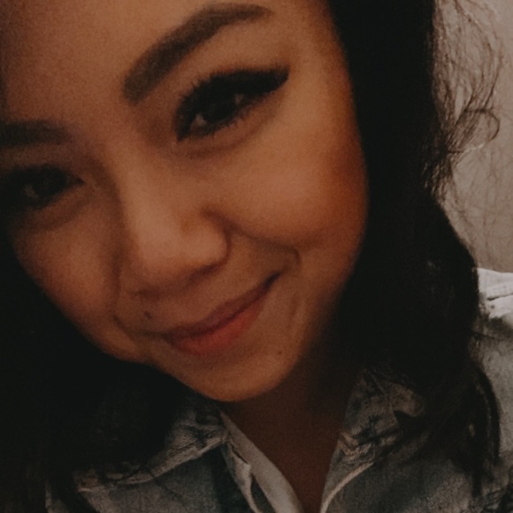 Profile Picture of Nancy Cheng (@ntyc131) on Poshmark