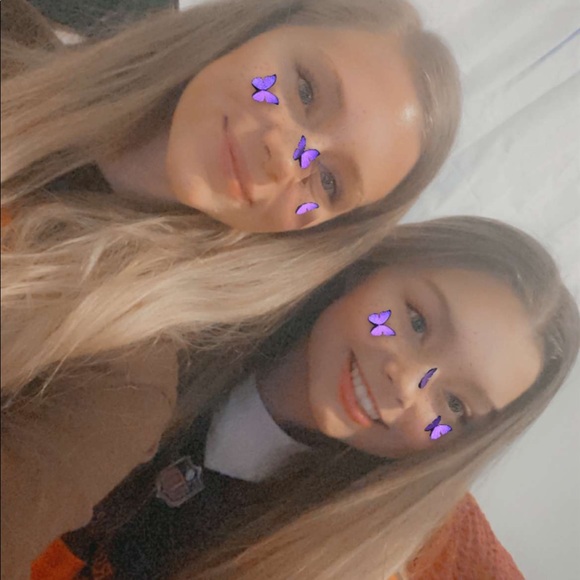 Profile Picture of Kaylynne Heary (@kaylynne_heary) on Poshmark