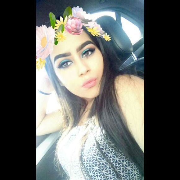 Profile Picture of Mariela Torres-arias (@mariela_12) on Poshmark