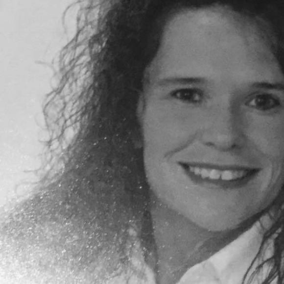 Profile Picture of Alice Ellis (@ellis42m) on Poshmark