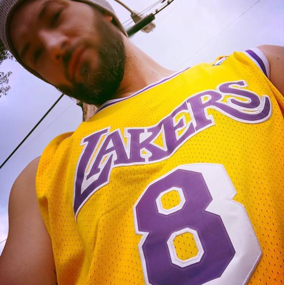 Joshua Mravec - Poshmark Profile Picture of Joshua Mravec (@jmavs) on Poshmark