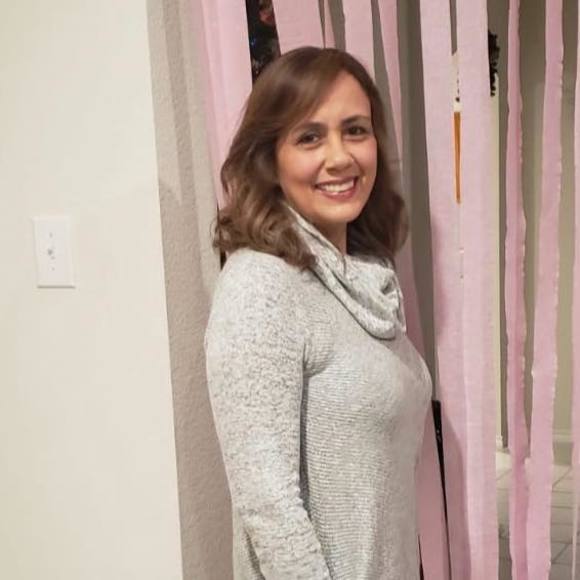 Profile Picture of Maria Arboleda (@maria_arboleda) on Poshmark