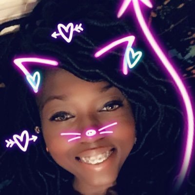 Profile Picture of Geraldine Moore (@JellyBeanIsEpic) on Twitter