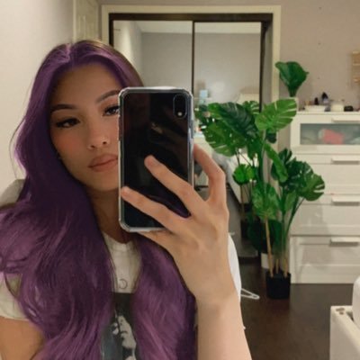 Profile Picture of C♡ (@CarmenLee98) on Twitter