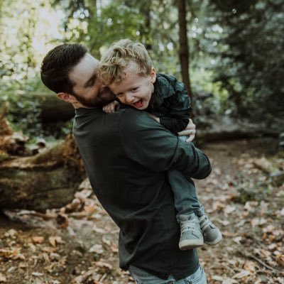 Profile Picture of Aaron Larson (@aarontlarson) on Twitter