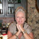 Profile Picture of Terri- Ann McKenzie Boschen (@jubejubeknits) on Instagram