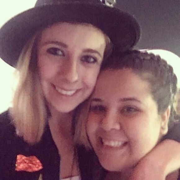 Profile Picture of Bekah Yorio (@rebekahyorio) on Poshmark