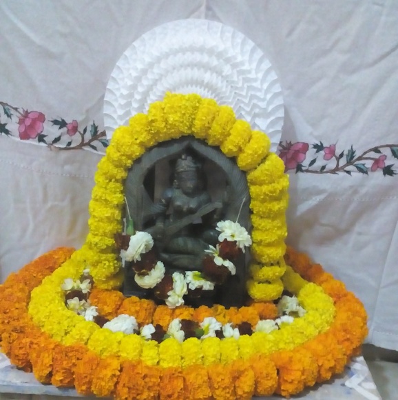 Profile Picture of Amrita Mukherjee (@canonbala18) on Poshmark