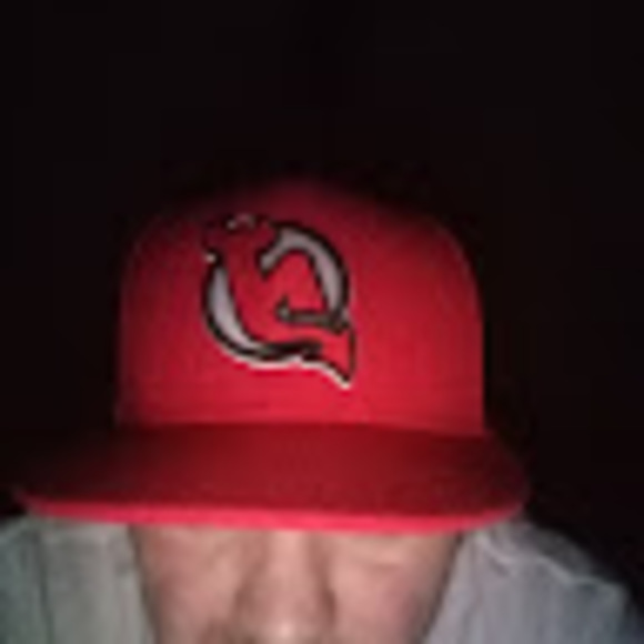 Profile Picture of Michael Mobley (@mikemobes8141) on Poshmark