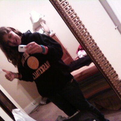 Profile Picture of Virginia H. Walsh (@Bisket789) on Twitter