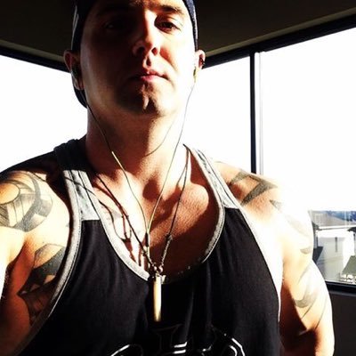 Profile Picture of Jeff (@Bursey02) on Twitter