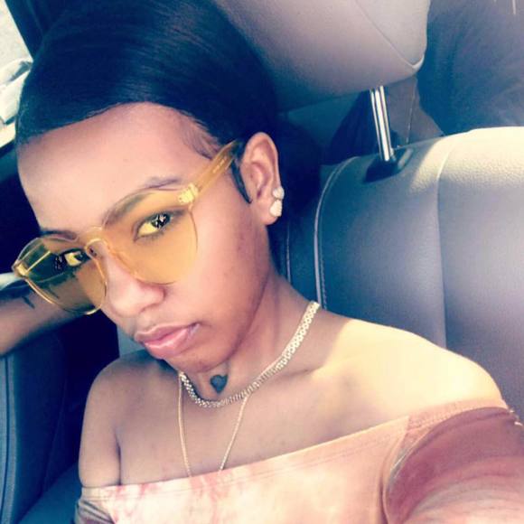 Profile Picture of Quaa Swanson (@quaaquaa) on Poshmark