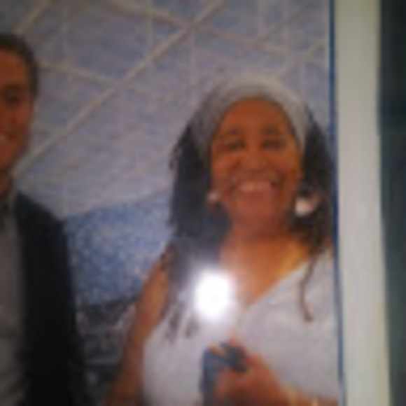 Profile Picture of Joyce Roberts (@c21joyceroberts) on Poshmark