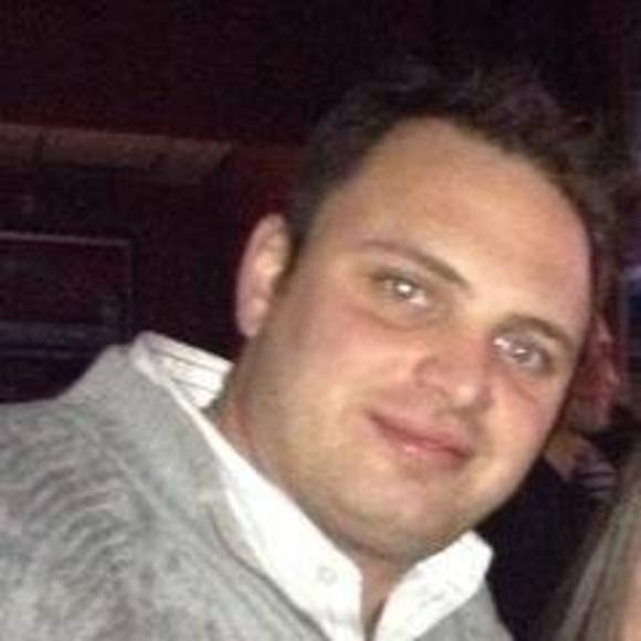 Profile Picture of Joe Ancinec (@jancinec) on Poshmark