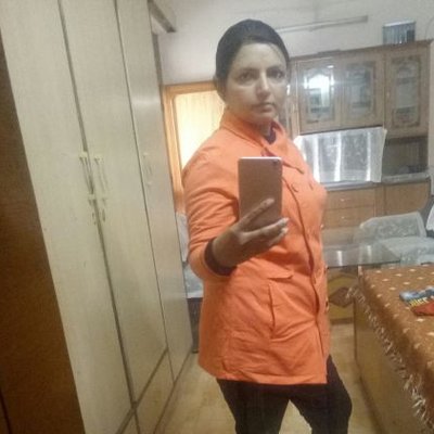 Profile Picture of Mona Anand (@MonaAnand13) on Twitter