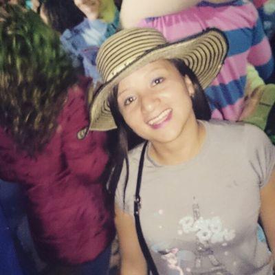 Profile Picture of Clara Valero (@Ines8503) on Twitter